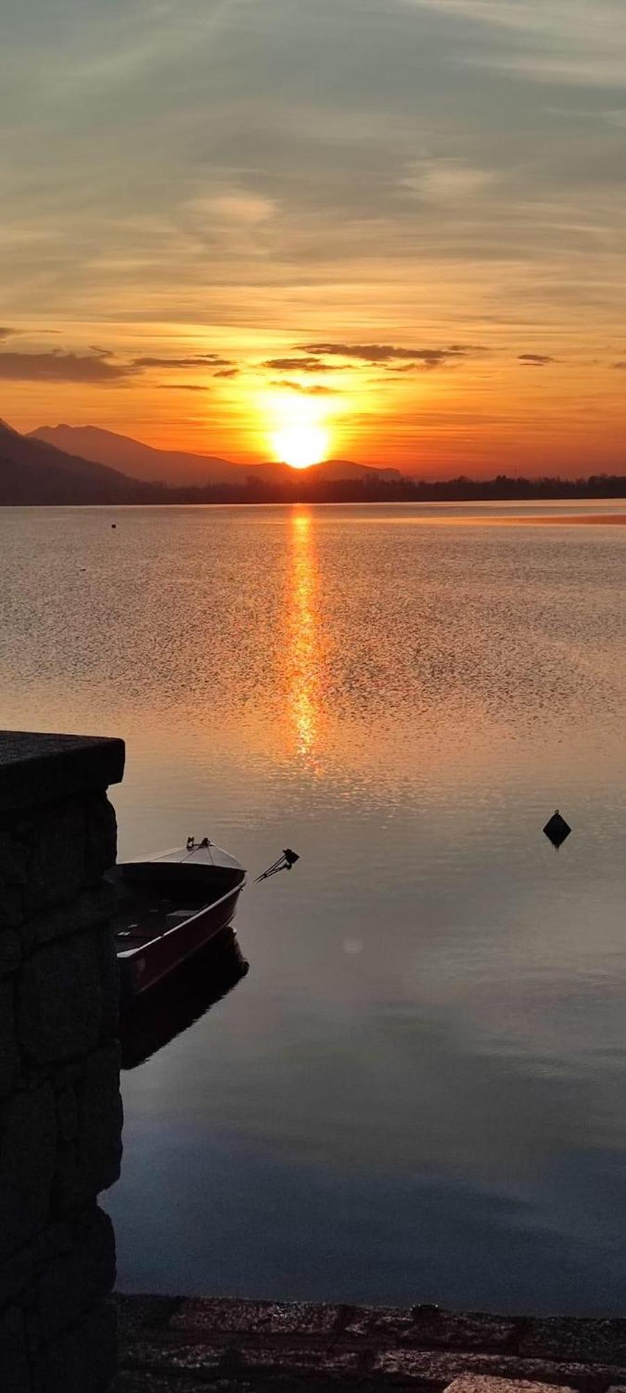 Little Suite Near Lake Verbania Ngoại thất bức ảnh