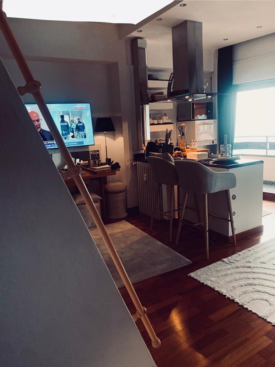 Little Suite Near Lake Verbania Ngoại thất bức ảnh
